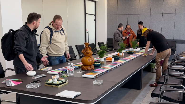 俄羅斯客戶到訪吉諾盛成涂料，深化油漆產(chǎn)品合作，共拓國際市場